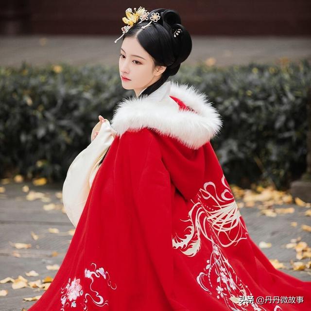 扣下面痛是什么问题（扣下面的时候为什么出血）