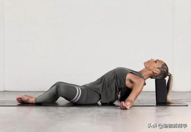 健胸瑜伽（丰胸 瑜伽）